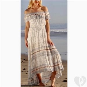 💃🆕SYDNEY GIVE IT A TWIRL OFF SHOULDER MAXI…